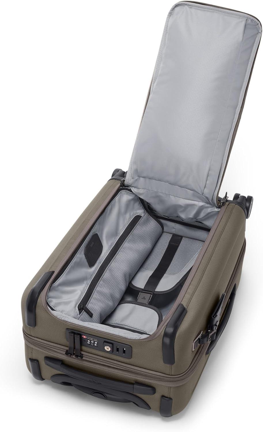 imageTUMI Belden Jewelry Case Womens Premium Leather Travel Organizer For Earrings Rings Bracelets ThymeTHYME